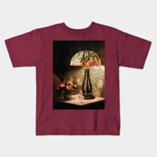 Americana - Stained Glass Lamp and Vase of Flowers Kids T-Shirt